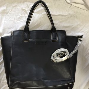 Vera Bradley Tote Black